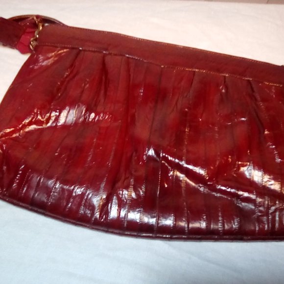 Burgundy wine eel skin purse bag - Picture 4 of 8